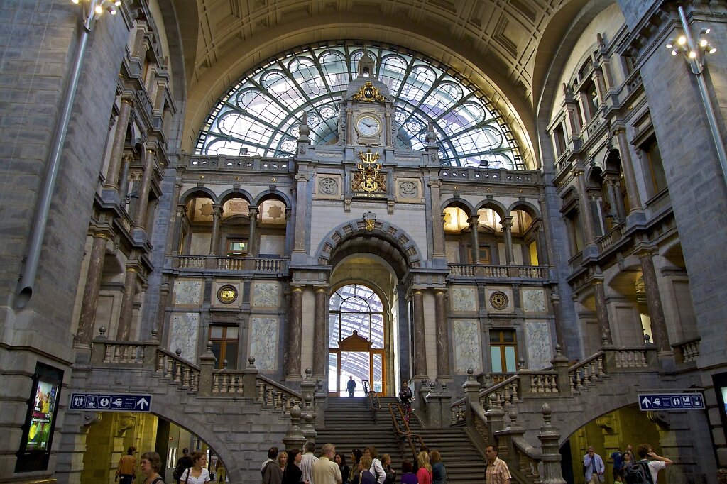 Centraal Station (Innen)